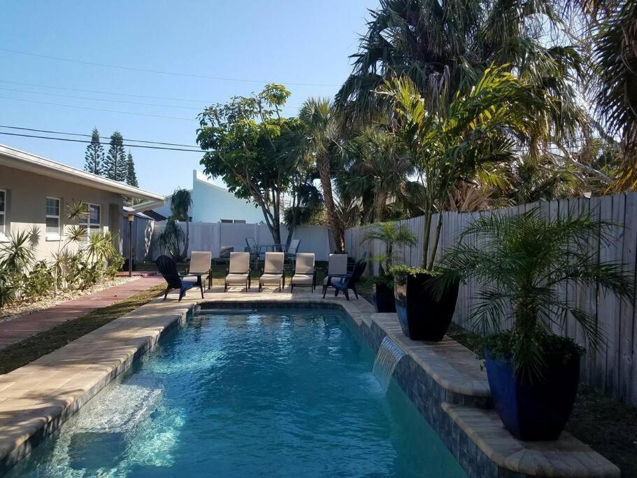Hawaiian Cottage - Heated Pool Walk To The Beach Cocoa Beach Esterno foto